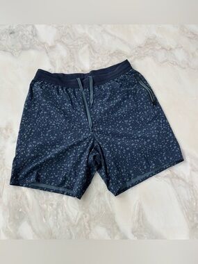 Ten Thousand 7” Session Short Men’s Size Large Blue Lined